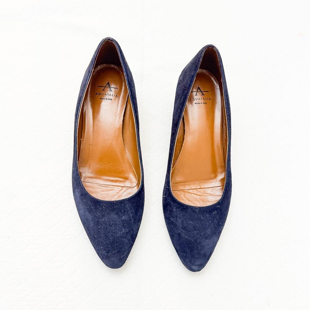 Aquatalia Navy Blue Suede Leather Almond Toe Block Heel Pumps Size 7.5
